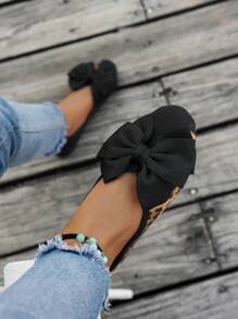 1 双优雅女士平底鞋，蝴蝶结装饰，时尚休闲鞋，加大码，舒适防滑，适合室内外场合