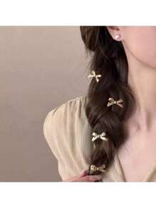 4 Peças Conjunto Vintage Fofo de Presilhas de Cabelo Pequenas com Laço Dourado/Prateado, Acessórios de Penteado Doces Y2K Girly para Franja e Lateral, Adequado para Uso Diário, Eventos de Feriados, Festa de Aniversário, Decoração de Fantasia