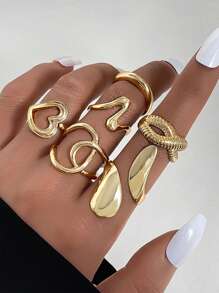 Asymmetrical Teardrop Shaped Metallic Gold Lava Line Smooth Ring, Suitable For Women's Daily Wear, Dates, Parties, Hip-Hop