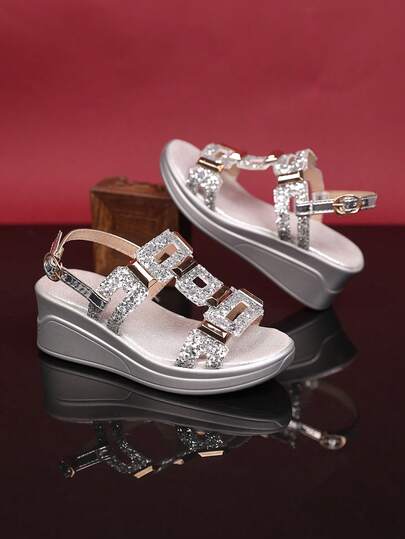 1 Pair Toddler Girls' Silver Glitter Metallic Strap Soft PU Leather Thick Sole Dress Sandals, Open Toe High Heel Beach Shoes, Fashion Princess Style For Daily, Beach, Party, Dance