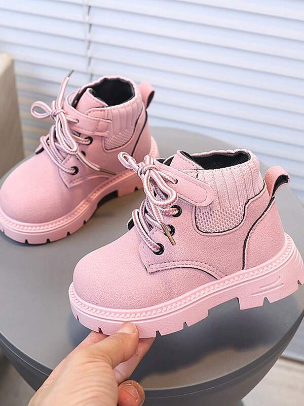 Nuevos zapatos para niñas, botas para niños, botas amarillas pequeñas, botas de tobillo para niños, con suela blanda antideslizante, moda de otoño, botas pequeñas