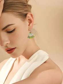 Bohemian Style Green Water Drop Tassel Dangle Earrings, Unique Design, Suitable For Beach Vacation - Green Crystal Tassel Earrings - View 4