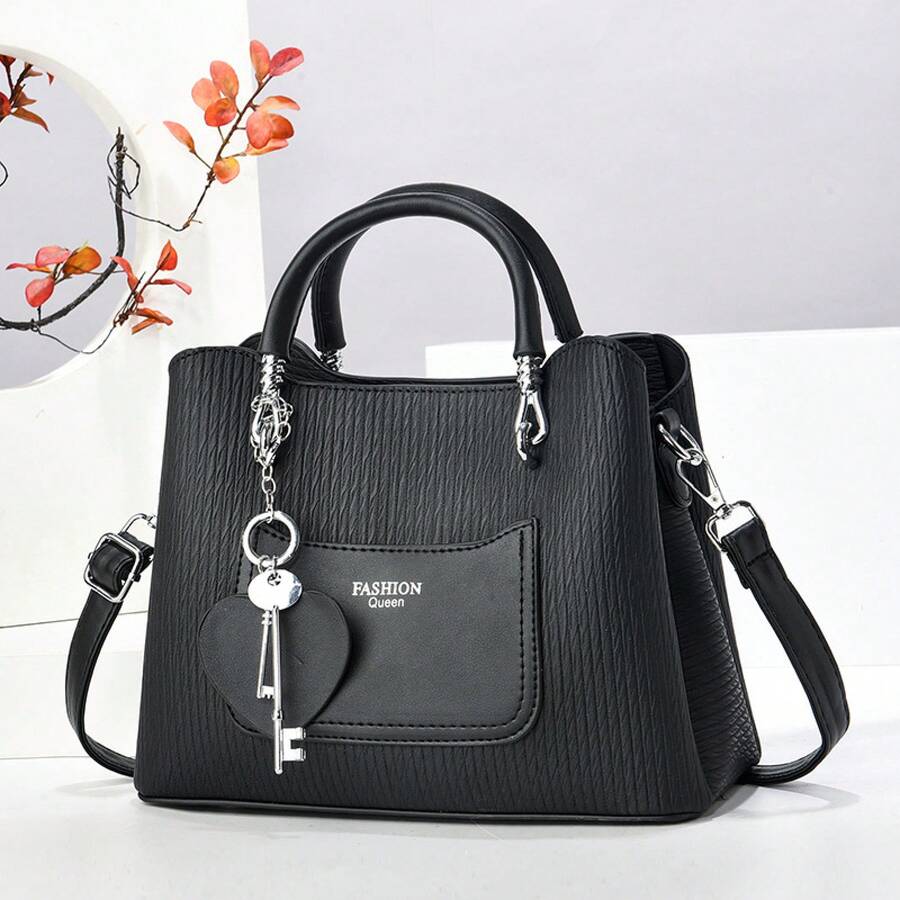 Women Shoulder Bags - 黑色 - 查看 1