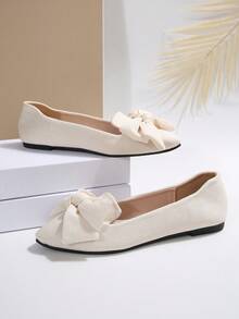 宽版女式尖头低跟一脚蹬休闲平底鞋，棕色，春夏日常穿着，轻便舒适，特大码 36-43，图案随机