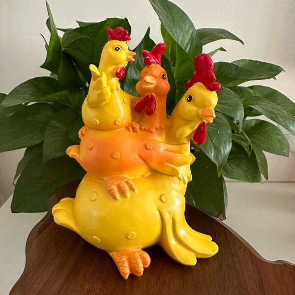 1pc Resin Stacking Chicken Ornament, Decorative Figurine For Garden, Patio, Home Decor