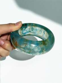 复古绿色和米色扎染不对称宽树脂手镯，水滴几何方形时尚新款手链