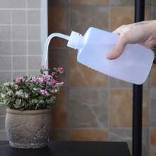 1pc Small Household Watering Can With Long Spout And Bent Spout, Squeeze-Type Pointed Mouth Watering Bottle, Watering Can, Squeeze-Type, Suitable For Flowers, Succulents, Floral Plants, Marked Scale On Bottle Body For Easier Use