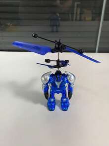 1 件遥控智能感应机器人玩具，防摔材质，红外感应遥控器，儿童礼物遥控机器人，塑料飞行玩具手势感应飞行机红外互动益智玩具带 LED 灯，适合男孩女孩（有无遥控版，手工喷漆可能有不均匀，手工测量尺寸可能有轻微偏差）