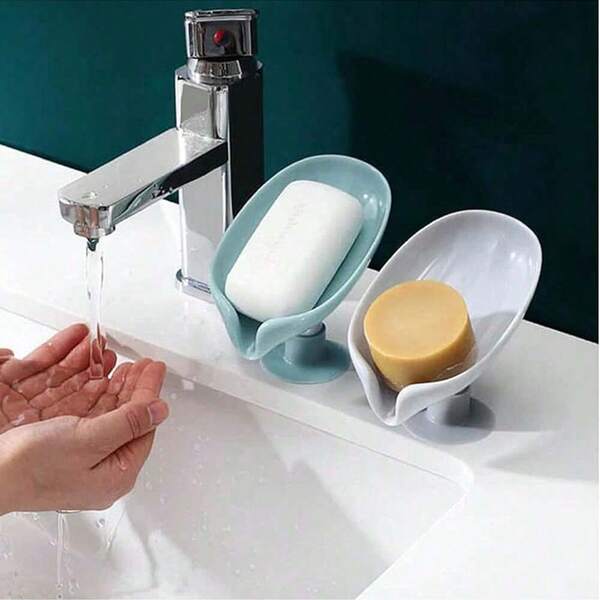 1 Pc Soap Box Soap Shelf Suction Cup Wall-Mounted Perforation-Free Creative Drain Rack No Water Household Storage Device(Random Color)