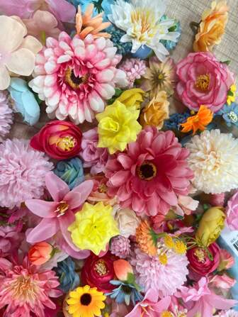 20 pièces/set de fleurs artificielles en vrac, kit d'artisanat de fleurs artificielles dans des tons roses, comprenant des roses, pivoines, phalaenopsis, daphné, oeillets, de 1 à 4 pouces pour un rendu naturel. Pour DIY bouquet de mariage/centres de table, décor de fête en extérieur, décor de chambre/table et jardin/pot. Décoration pour la Saint-Valentin, Halloween, Noël, Saint-Valentin, cadeau. Envoi aléatoire