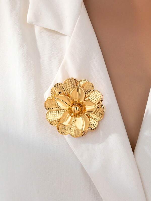 1pc Fashionable Multilayer Flower Brooch, Suitable For Women's Daily, Party And Event Wear