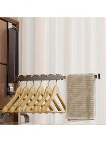 رف تعليق قابل للطي - رف تعليق للباب مع خطافات للخزائن والحمامات وغرف الغسيل - مصنوع من سبيكة الألومنيوم المتينة لتعليق المناشف والمعاطف والقمصان - مثالي للمساحات الصغيرة، تصميم ملمس معدني، مواد متينة، تخزين محمول، ضروري للمعيشة المدمجة - متعدد الألوان - مشاهدة 4