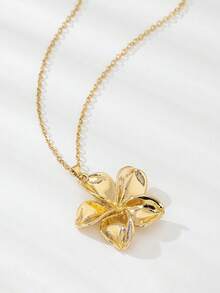 1 pezzo di collana vintage di alta moda con fiore plissettato Plumeria, stile bohémien in metallo, regalo di gioielli estivi da donna