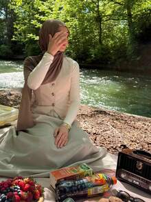 1件柔软纯色针织头巾，丝绸混纺围巾 - 卡其色 - 查看 3