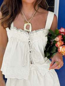 Women Lace Patchwork Tank Top Sleeveless Square Neck Tie-Up Front Ruffle Trim Vest Shirts For Summer Vacation - trắng - Xem 1