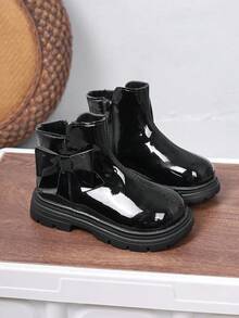 1 Paar klassische Kinderstiefel, neue flache Stiefel für Mädchen im Winter, geeignet für den Outdoor-Urlaub, seitlicher Reißverschluss mit Schleifendesign, kurze Stiefel