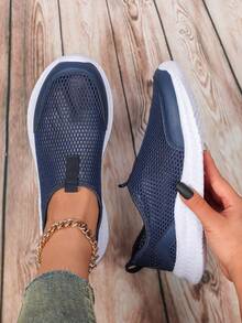 轻便透气镂空网眼运动鞋，适合运动、郊游、健身、跑步、户外活动、礼物