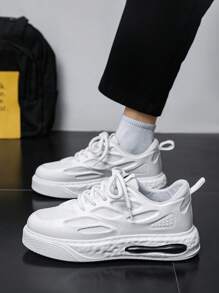 2025年新款男士透气休闲运动鞋，黑色一脚蹬鞋，时尚工作鞋