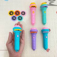 1 个手电筒 32 种图案 4 张卡片，儿童投影手电筒，益智玩具动物恐龙车辆空间趣味认知睡前教育（部分配件颜色随机），婴儿>玩具，恐龙卡片，手电筒玩具，健达玩具，游戏婴儿，新生儿玩具 - 彩色 - 查看 5