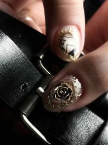 30 Peças Decorações de Unhas de Metal, Nova Joia de Liga Vintage Punk, Decoração de Metal Barroco Misto, Acessórios de Unhas de Metal 3D Usáveis Incluindo Camélia, Coração, Letra, Faca Curva, Conjunto de Estilo Escuro, Suprimentos de Arte de Unhas, Design de Unhas DIY da Moda, Ferramentas de Manicure Interessantes e Minimalistas, Presente Adequado para Família, Namorada, Melhores Amigas Unhas Encantos de Unhas Gemas de Unhas