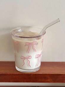 1 szt. Różowy kubek do kawy dla dziewczynki – uroczy wzór, z różową wstążką. Kubek o pojemności 350 ml z wysokiej jakości szkła borokrzemianowego, odpowiedni do wody pitnej, biura, kawy, mleka itp. Nadaje się do restauracji, salonu i biura. Okrągły kubek wielokrotnego użytku. - Puchar Łukowy - Zobacz 2