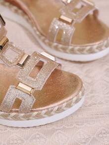 Nuevas sandalias planas de moda para mujer, sandalias bohemias de PU con diseño geométrico de unicolor, hollow-out, playa, festival, boda, escuela, vacaciones, fiesta, verano - Dorado - Ver 8