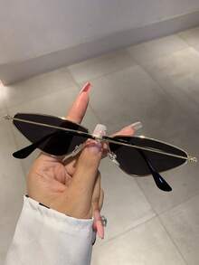 1 件女士小框猫眼时尚眼镜，中性时尚眼镜猫眼形墨镜