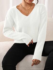 Áo len chui đầu dáng rộng cổ chữ V màu trơn tối giản, tôn dáng, thích hợp mặc mùa thu/đông, màu trắng. - trắng - Xem 3