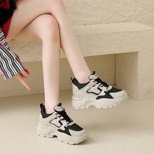 Women Pumps - 棕色 - 查看 5