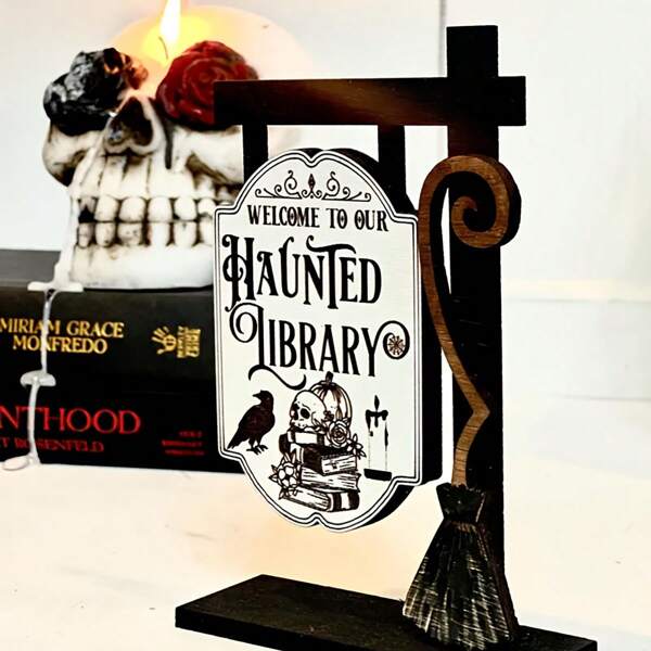 1 stuk gotische Halloween spookbibliotheekdecoratie - houten bord met 3D-schedel, raaf en heksenhoedontwerp, kunstmatig houten tafeldecoratie voor eettafel, woonkamer, slaapkamer, boekenliefhebbers, lezersgeschenk, griezelige thuiskantoorplank, Halloween decoratieve plaquette