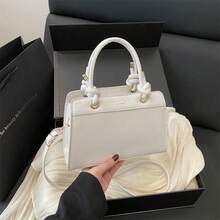 Women Shoulder Bags - 黑色 - 查看 3