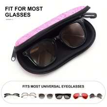 Sanrio 1 pezzo Custodia portaocchiali Hello Kitty - Stile Kuromi, Pompompurin e amici, design a collisione multicolore, design a stampa floreale, con cerniera e gancio, anti-smarrimento e portatile, custodia per occhiali in tessuto morbido e antiurto, adatta per riporre occhiali alla moda e vari piccoli oggetti, regalo di stile per le donne, riutilizzabile, ottimo regalo piccolo per Natale, Ognissanti, compleanni e feste tra amici