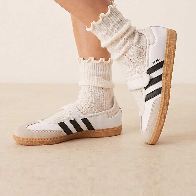 Adidas Originals 女款 2026 新款 SAMBA JANE 魔术贴玛丽珍休闲运动鞋，白色 T 字鞋头 JR1402