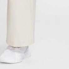 Nike 女款 AS W NK 24.7 DF HR WD LEG PANT 梭织运动裤 HQ0236-104 - 白色 - 查看 6