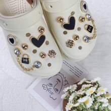 16pcs Shiny Heart, Bag, Golden Chain Fashion Decorative Charms, Non-Metallic Lightweight Material, Suitable For EVA Beach Shoes, Slippers, Detachable Shoe Decor, Girls Accessories, Holiday Gift