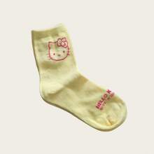Sanrio 3 Pairs Of Cute Hello Kitty Midtube Socks - Soft, Breathable And Comfortable Japanese Style Women's Stockings And Socks With Cute Cartoon Character Designs Soft, Breathable, Comfortable Mid-Tube Socks Breathable And Comfortable, Machine Washable - Multiple Roles, Suitable For All Seasons, Stylish Socks, Suitable For Outdoor Sneakers, Great Travel Accessories For Outdoor Wear, Gifts For Friends And Couples