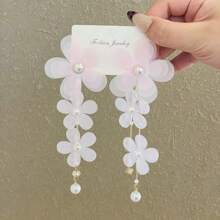 1 paire de boucles d'oreilles florales exagérées faites à la main, boucles d'oreilles en tissu élégantes, style européen et américain