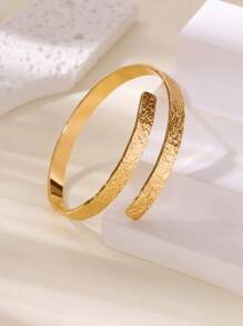 1Pc Textured Cuff Bangle For Women Minimalist Gold Color Iron Material Open Bangle Bracelet Party Jewelry Fashion Accessories