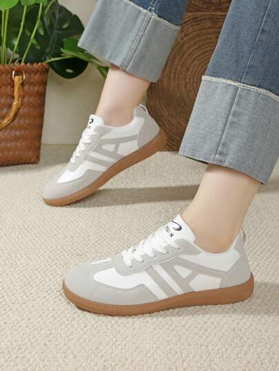 Damskie wielofunkcyjne, modne, codzienne buty sportowe, płaskie, antypoślizgowe, sznurowane, z okrągłym noskiem i gumową podeszwą, w kolorze czarnym khaki, buty do noszenia na co dzień, buty codzienne, rozmiar 36-41, modne tenisówki, biało-szare