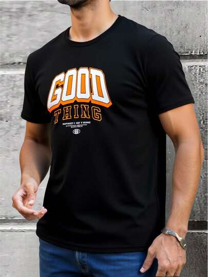 Shendy Vendy Playera de Hombre Estampada 100% Algodón Cuello Redondo Manga Corta Diseño Good Thing Ropa Casual Estilo Urbano Streetwear Ajuste Cómodo Tacto Suave Transpirable Ideal para Todas Las Temporadas o Estaciones Prenda Ligera de Alta Calidad Look Moderno Masculino Outfit Diario Deportivo Vacacional Moda Actualizada Combinable con Pantalón de Mezclilla Joggers Bermudas o Chamarra en Varios Colores