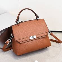 Women Shoulder Bags - 黑色 - 查看 3