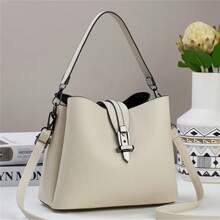 Women Shoulder Bags - 米白色 - 查看 2