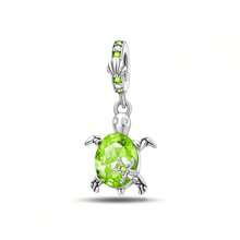 镀银诞生石吊坠，优雅的龟形珠子装饰，适合手链项链，是送给妈妈、女士和家人的时尚生日礼物