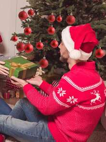 42pcs Red Christmas Ornament Balls, 3/4/5cm Christmas Hanging Balls, Plastic Balls, Christmas Tree Decorations, Suitable For Home, Room, Bedroom, New Year, Christmas, Outdoor, Holiday Party, Christmas Party Supplies, Christmas Theme Hanging Decor, Event Party Favors, Christmas Ball Gift Set, Happy New Year, Gifts For Family And Friends - Red - View 7