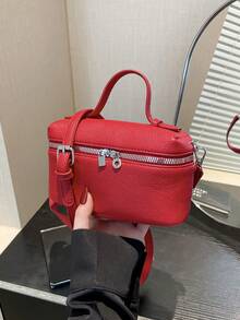 高品质、时尚、新设计、极具吸引力、大容量女士户外休闲单肩斜挎包，适合购物、约会，高端品质小众女士手提包，时尚、优雅、简约、个性化、多用途、经典，适合通勤、办公、约会、日常使用、购物、下午茶。