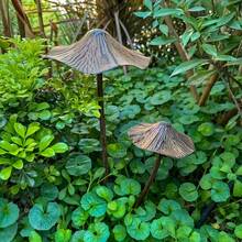 Set Of 2 Vintage Brown Metal Mushroom Garden Decorations - Rustic Outdoor Fairytale With Greenery Accents, Waterproof Lawn Patio Decorations Suitable For Potted Plants, Garden Art
