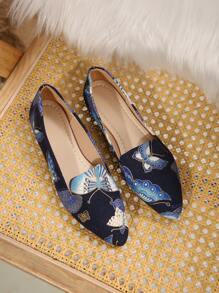 宽楦女式尖头低跟平底鞋，棕色休闲套脚鞋，适合春夏日常户外穿着，舒适轻便，尺码36-43