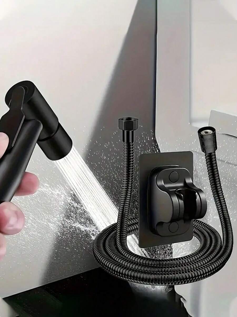 3件組手持式洗屁屁噴頭套組 - 多功能高壓淋浴噴頭。這款耐用塑料浴室淋浴噴頭用途廣泛，特別適合清潔浴缸中難以觸及的區域和手持淋浴區。它是家庭、酒店、房車浴室、現代浴室空間和家用馬桶的理想選擇，適用於個人衛生和日常浴室清潔。