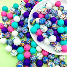 Bộ 39 hạt silicon họa tiết nhiều màu - Nhiều màu sắc và thiết kế | Họa tiết vui tươi | Hạt hoàn thiện mịn - Lý tưởng để làm móc khóa, vòng cổ, vòng tay, bút trang trí, trang sức và mặt dây chuyền DIY - Đồ dùng làm đồ trang trí ngày lễ sáng tạo - Hạt họa tiết nhiều màu sắc - Xem 1