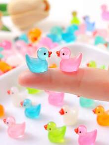5/10/20piezas - Patos que brillan en la oscuridad, Set de mini patos, muñeca de pato, decoraciones de pequeños pato amarillos multicolores, pato miniatura de plástico realista, accesorios de decoración de musgo creativos, figuras de patitos que brillen en colores oscuros, modelos de animales fluorescentes y juguetes que iluminan para rellenar bolsas de regalo, regalos coleccionables y adorables para fiestas, suministros para fiesta, regalo de Pascua/Navidad (color R) - multicolor - Ver 3